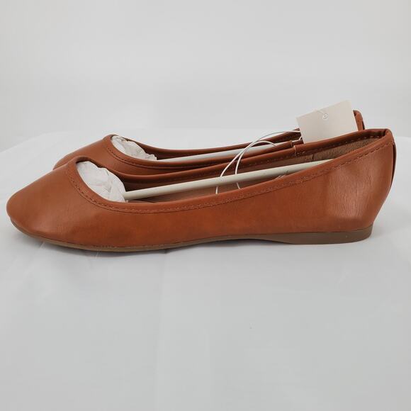Universal Thread Women's 6.5 Ballet Flats Everly Cognac New - Picture 4 of 7